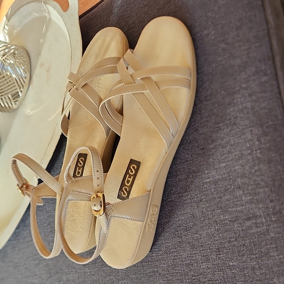 SAS leather sandals - Picture 5 of 13